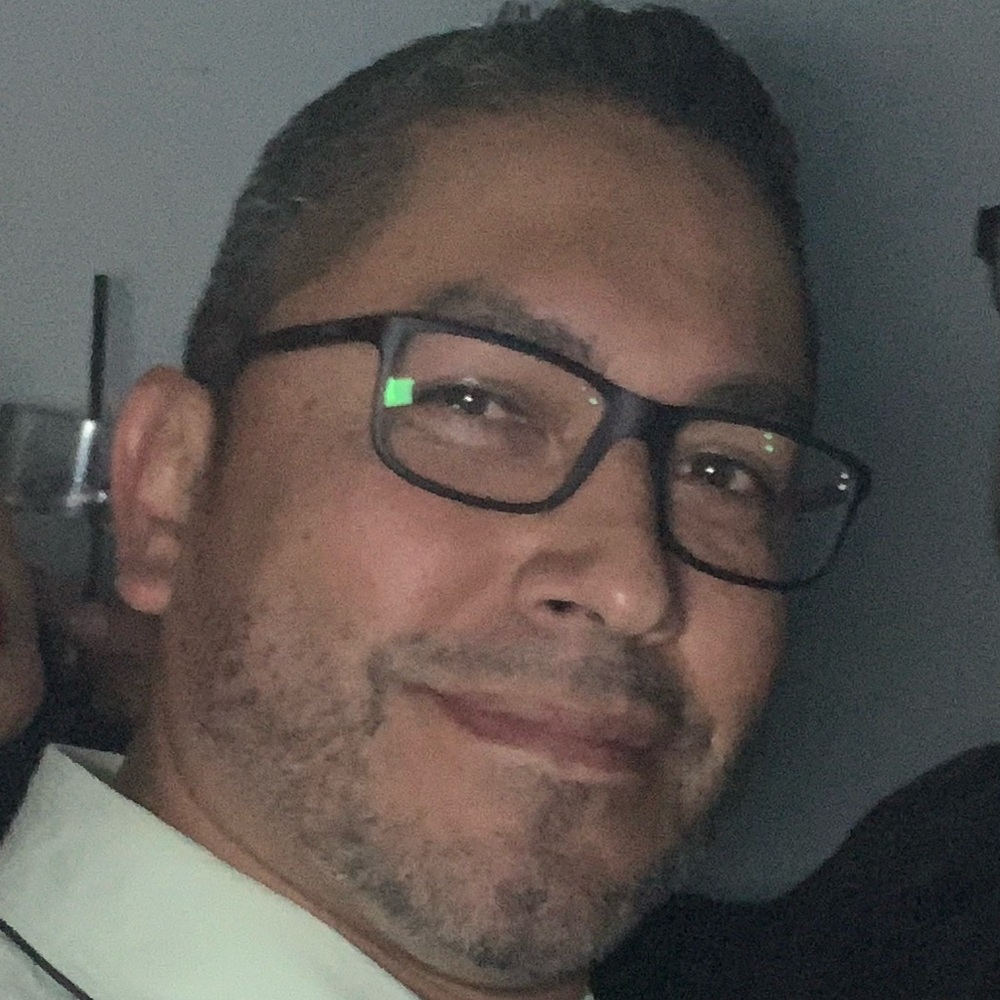 Meet your Posher, Adrian